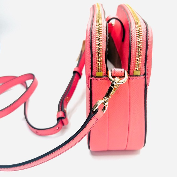 MICHAEL KORS Houston Large Crossgrain Leather Crossbody in Tea Rose - Picture 7 of 15